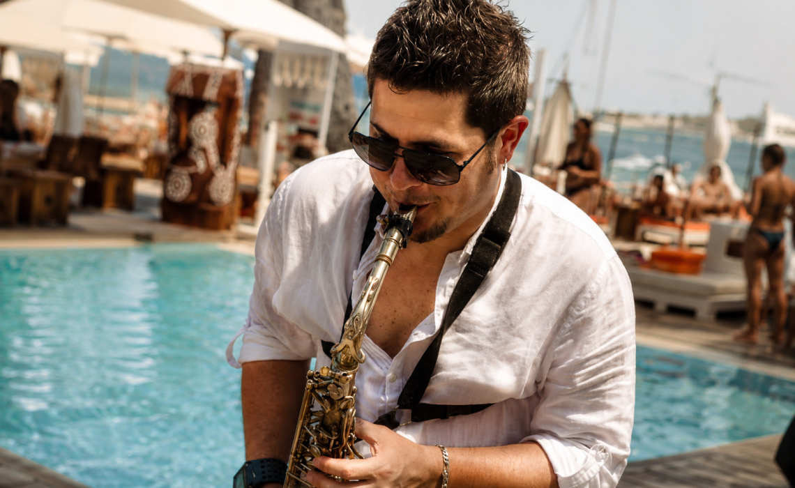 REF110 – COCKTAIL & PARTY SAX
