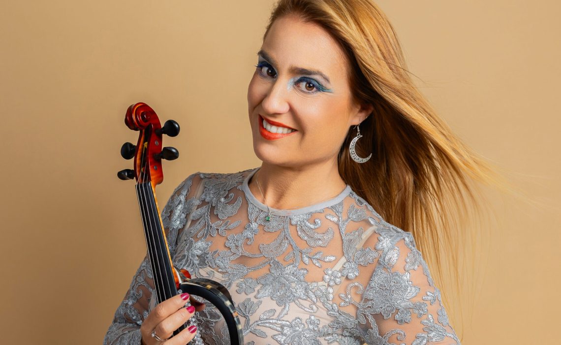 REF: 027 – VIOLINISTA – MUSICA CLASICA – CHILL OUT – ELECTRONICA